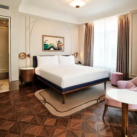 Szálloda Les Temps Karakoy, Curio Collection By Hilton - Special Class Category