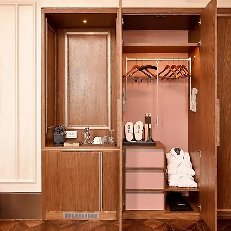 Hotel Les Temps Karakoy, Curio Collection By Hilton