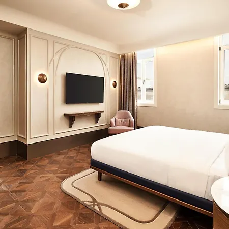 Les Temps Karakoy, Curio Collection By Hilton - Special Class Category 4*