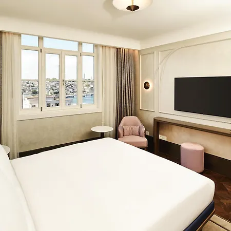 Les Temps Karakoy, Curio Collection By Hilton - Special Class Category Hotel 4*